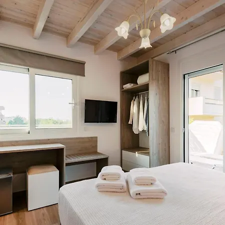 Myrovolos Luxury Suites Villa Ialysos (Rhodes)